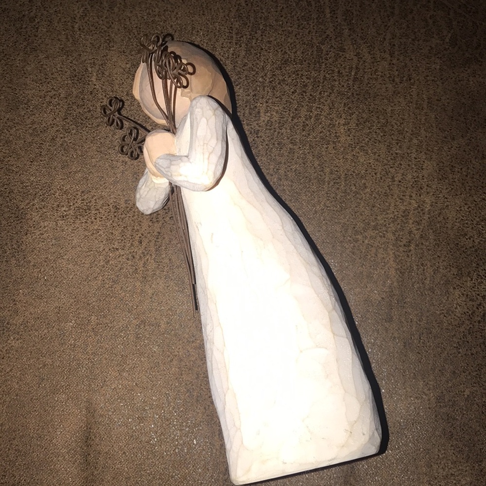 Willow Tree Friendship and Flowers Figurine - Picture 7 of 7